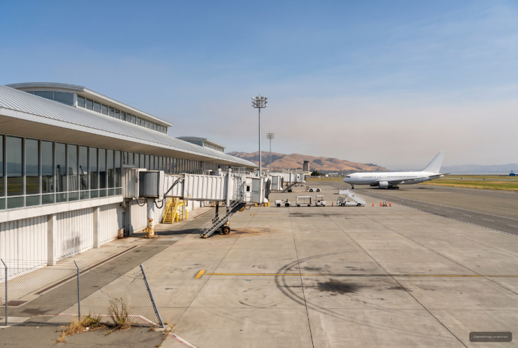 Oakland International Airport, Oakland, CA neighborhood