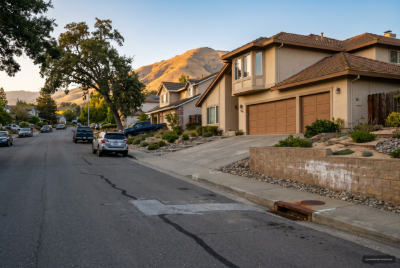 Neighborhood Iamge